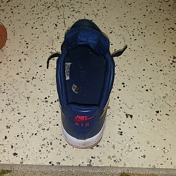 1pair of shoes/glasses - Picture 6 of 6